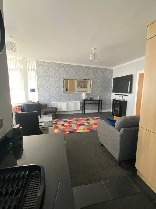 3 Bedroom Penthouse Apartment In Larne Esterno foto