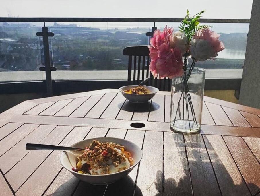 3 Bedroom Penthouse Apartment In Larne Esterno foto