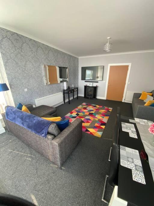 3 Bedroom Penthouse Apartment In Larne Esterno foto